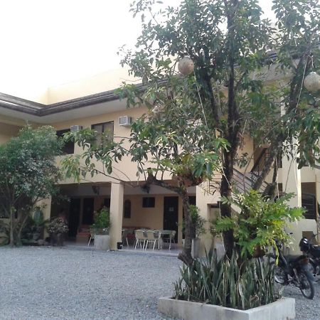 11Th Street Bed And Breakfast Bacolod Eksteriør bilde