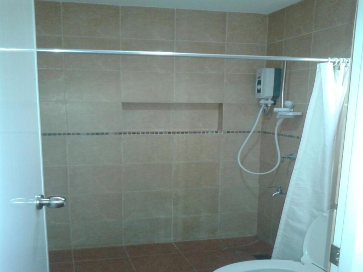11Th Street Bed And Breakfast Bacolod Rom bilde