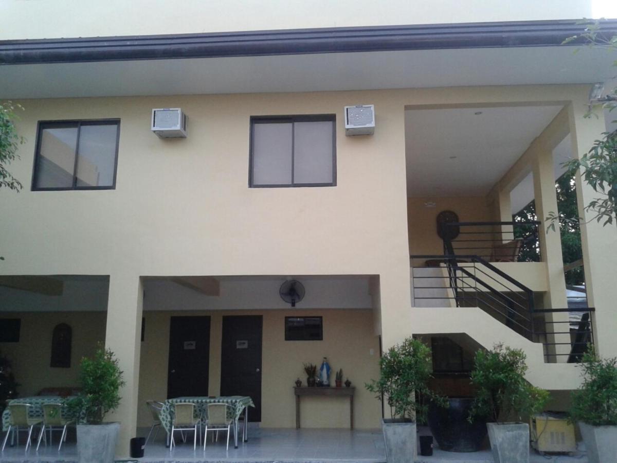 11Th Street Bed And Breakfast Bacolod Eksteriør bilde